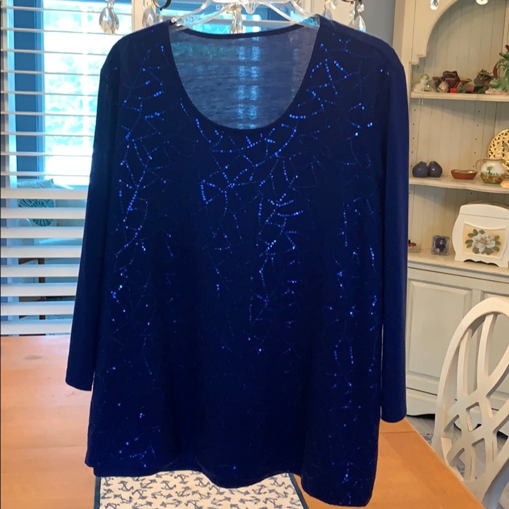 Beautiful sequined navy blue top